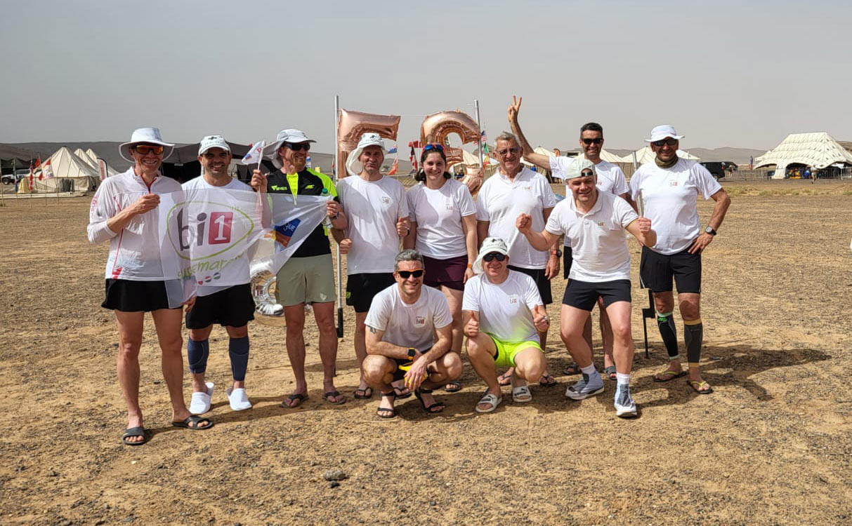 Une équipe bi1 au Marathon des Sables