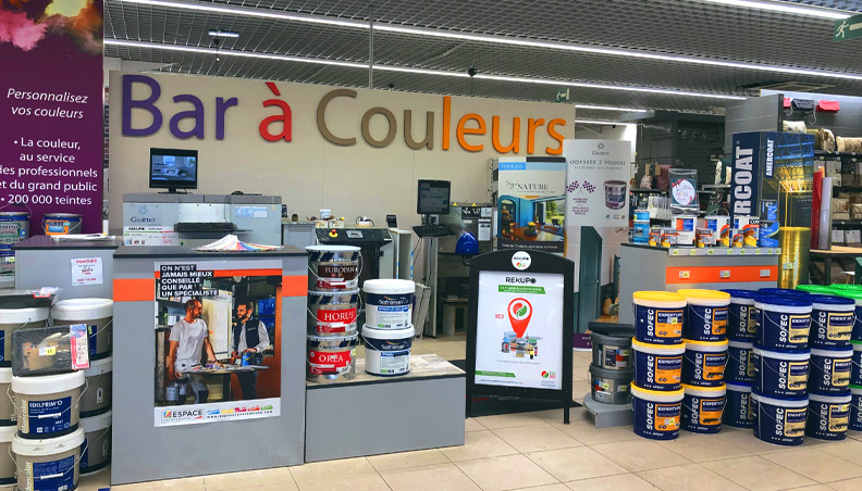 bar-a-couleur-holi-decoration